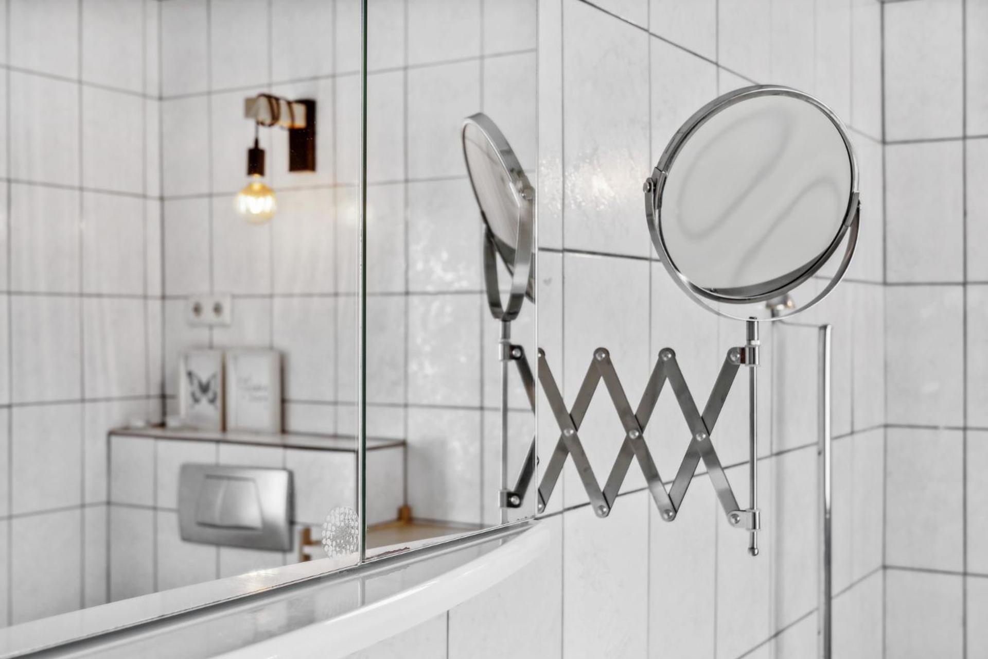 Gemuetliche & Charmante Wohnung Lahnstein Buitenkant foto